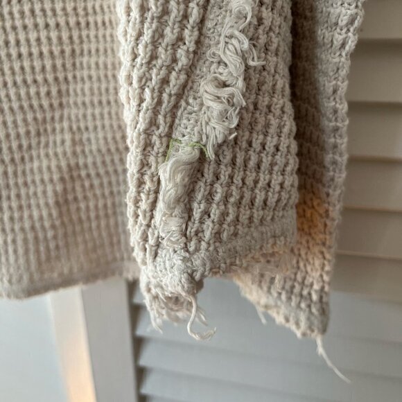 Free People Sunrise Cold-Shoulder Waffle Knit top sweater oatmeal small - Picture 9 of 9